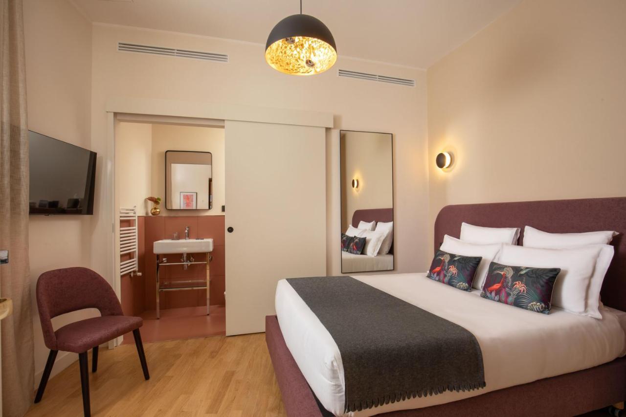 9โฮเทล เชซารี Hotel โรม ภายนอก รูปภาพ